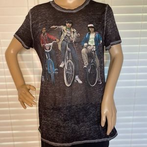 Stranger Things Burnout Graphic Tee Size Large VGC